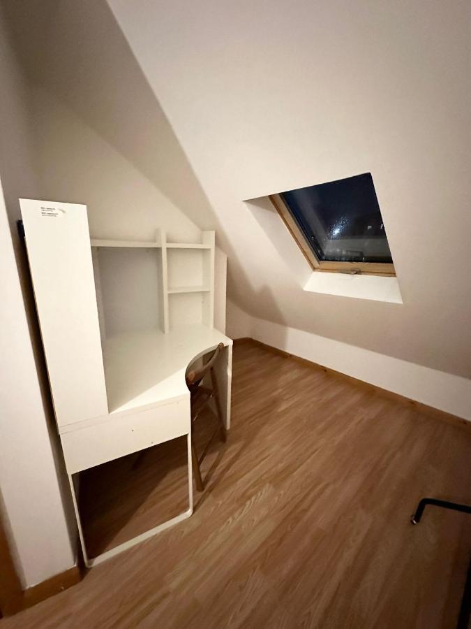 Relaxing Room In Spacious House London Eksteriør bilde